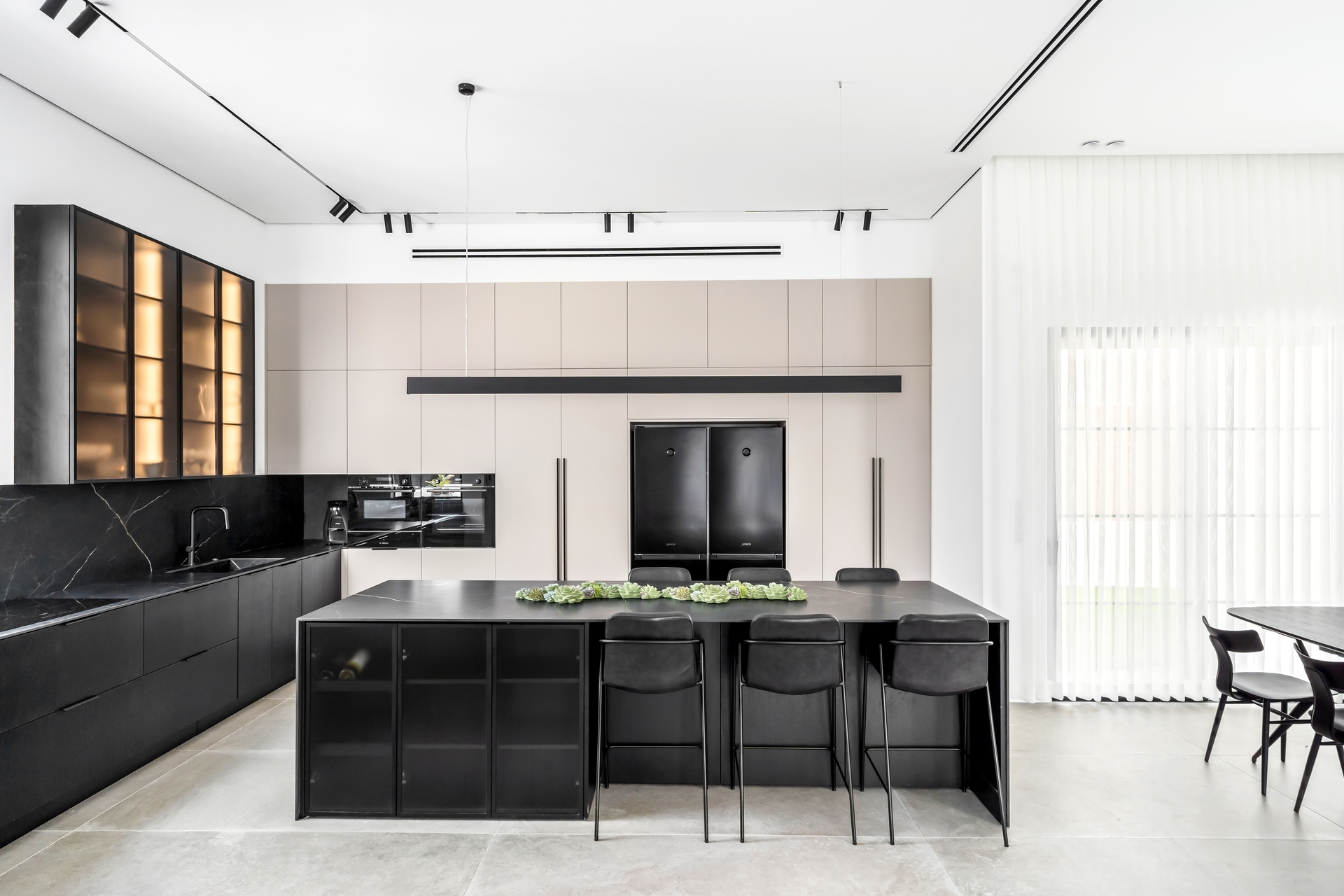 דלתות לארונות מטבח ורהיטים מבית | בלורן ייבוא ושיווק פרזול בלורן דלתות לארונות מטבח ורהיטים מבית | בלורן ייבוא ושיווק פרזול בלורן