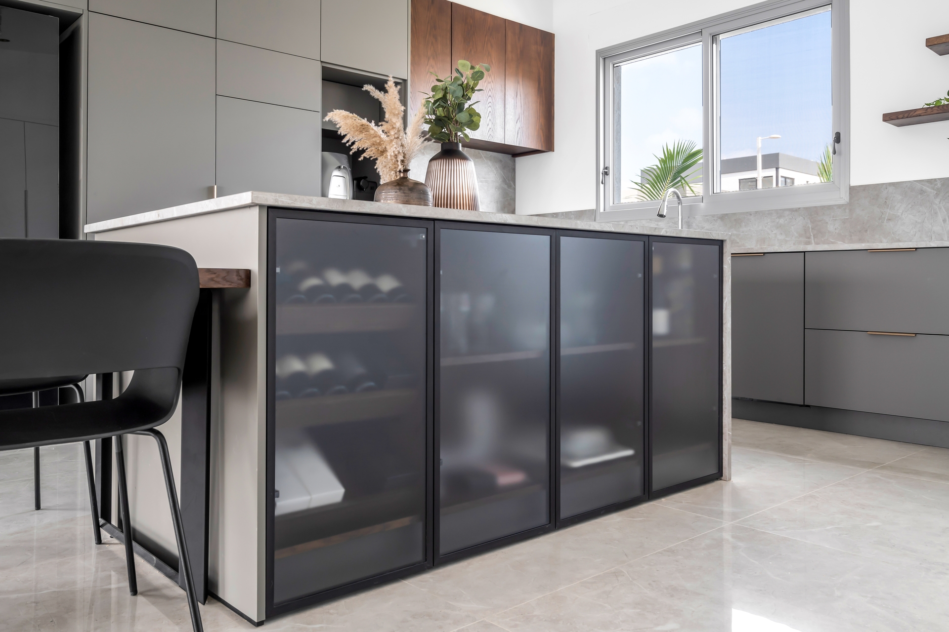 דלתות לארונות מטבח ורהיטים מבית | בלורן ייבוא ושיווק פרזול בלורן דלתות לארונות מטבח ורהיטים מבית | בלורן ייבוא ושיווק פרזול בלורן