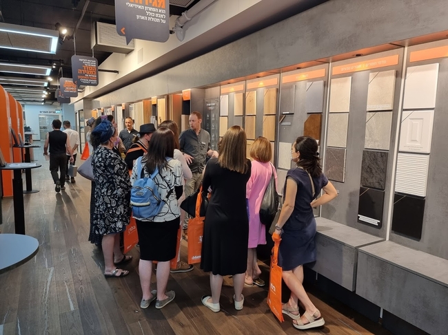 סדנת כשעיצוב פוגש חומר | בלורן פרזול