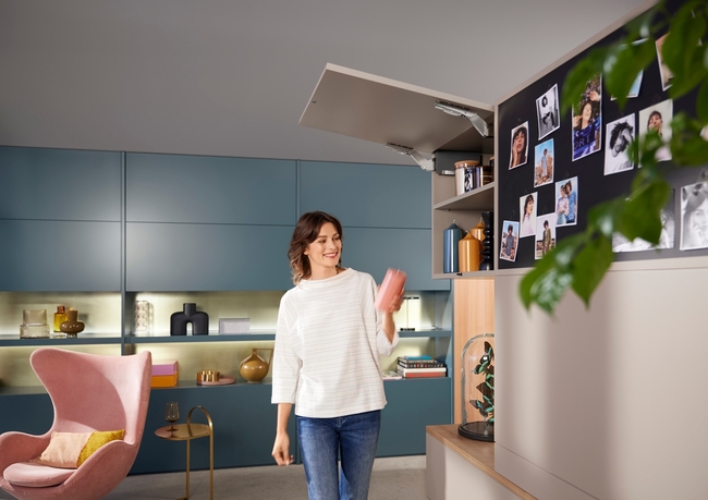 קלפה למטבח - קלפות אוונטוס של BLUM | בלורן מוצרי פרזול איכותיים קלפה למטבח - קלפות אוונטוס של BLUM | בלורן מוצרי פרזול איכותיים