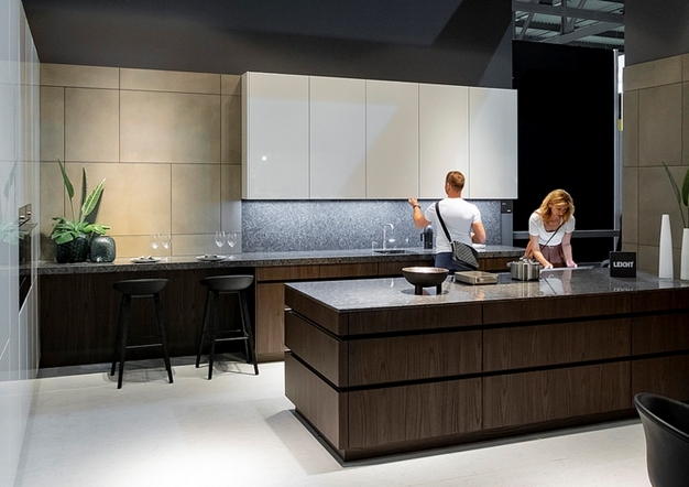 חללי עבודה ותצוגה לאדריכלים | בלורן פרזול