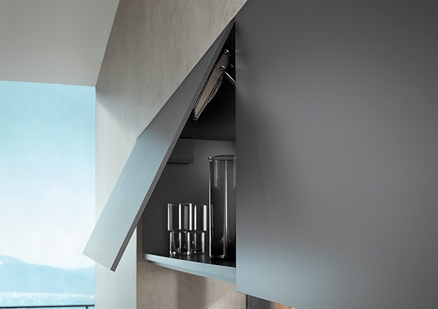 אודות BLUM | בלורן יבוא ושיווק פרזול