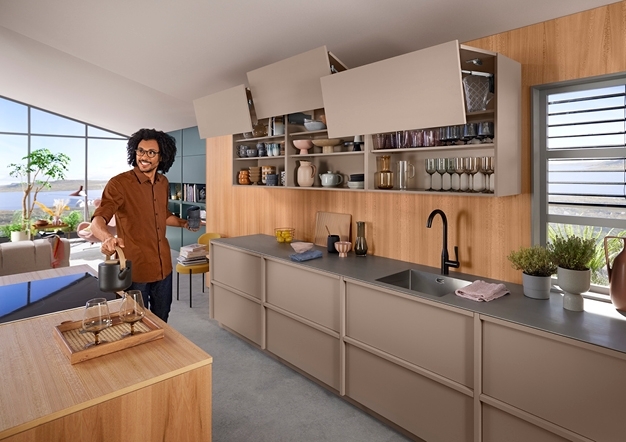 קלפה למטבח - קלפות אוונטוס של BLUM | בלורן מוצרי פרזול איכותיים קלפה למטבח - קלפות אוונטוס של BLUM | בלורן מוצרי פרזול איכותיים