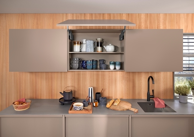 קלפה למטבח - קלפות אוונטוס של BLUM | בלורן מוצרי פרזול איכותיים קלפה למטבח - קלפות אוונטוס של BLUM | בלורן מוצרי פרזול איכותיים