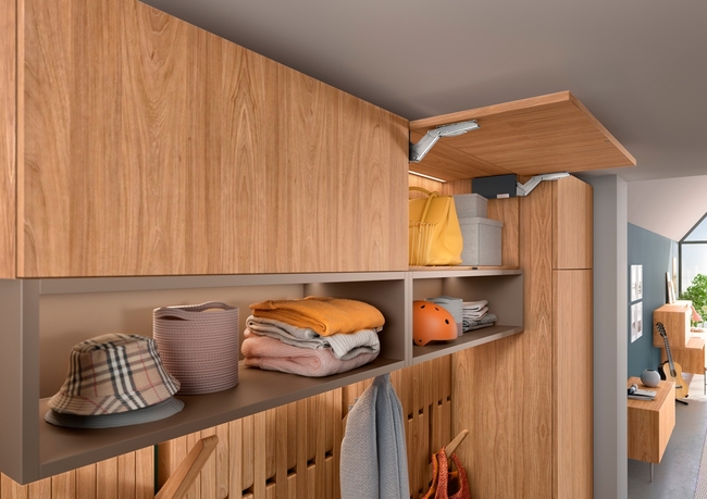 קלפה למטבח - קלפות אוונטוס של BLUM | בלורן מוצרי פרזול איכותיים קלפה למטבח - קלפות אוונטוס של BLUM | בלורן מוצרי פרזול איכותיים