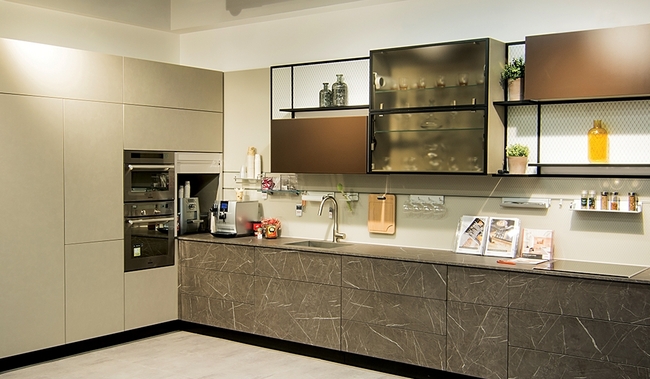 מוצרי עיצוב מבית בלורן -  מוצרים לעיצוב המטבח | בלורן פרזול