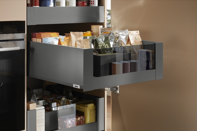 מגירת מריוובוקס BLUM