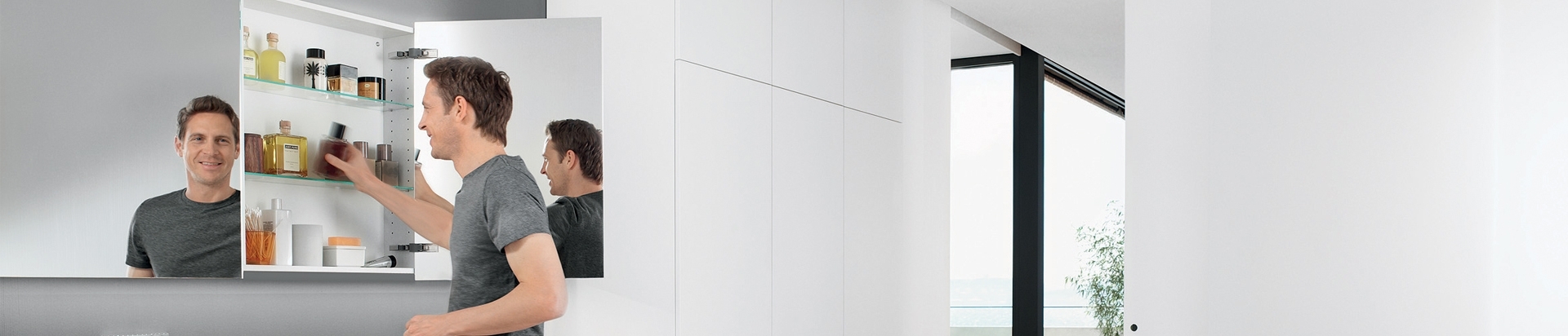 דלתות מראה וזכוכית לארונות אמבטיה | בלורן פרזול