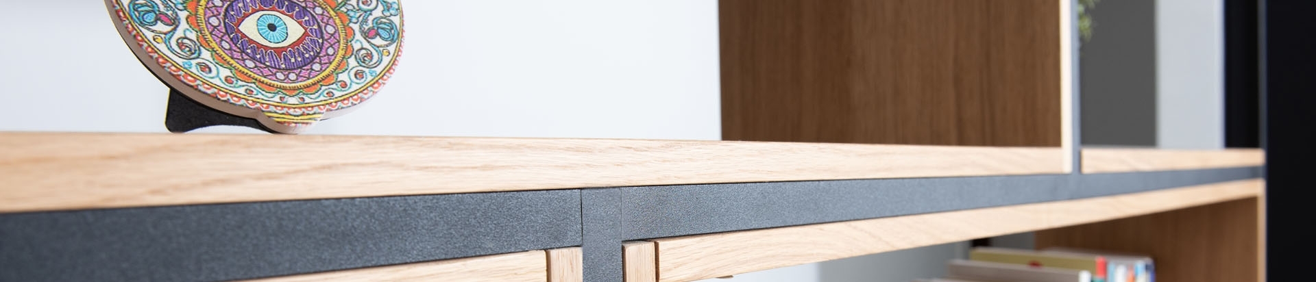 יחידות מידוף אלומיניום למשרד (קאנטי) | בלורן פרזול