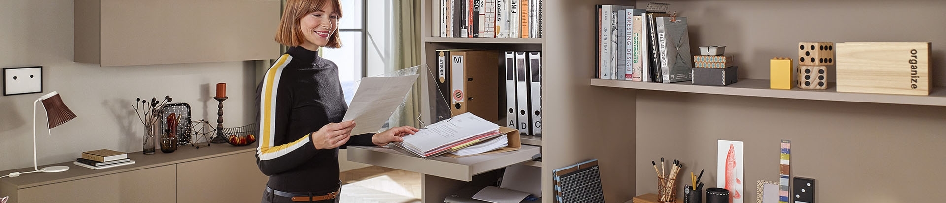 פתרונות אחסון וסדר לסלון | בלורן מוצרי פרזול איכותיים