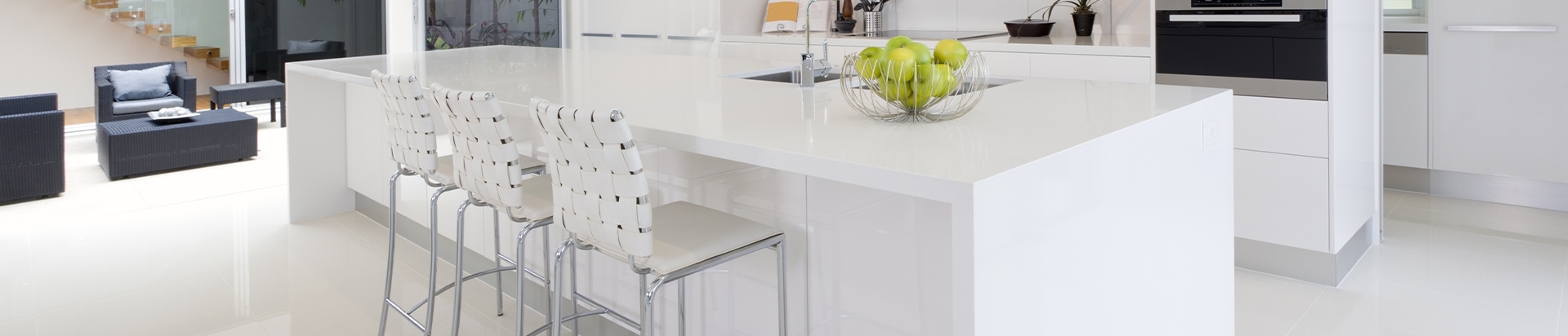 סוקלים לארונות מטבח | בלורן ייבוא ושיווק פרזול סוקלים לארונות מטבח | בלורן ייבוא ושיווק פרזול