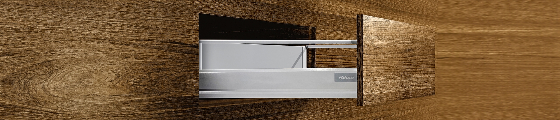 מגירות טנדם בוקס למטבח מבית Blum | בלורן מוצרי פרזול איכותיים למטבח