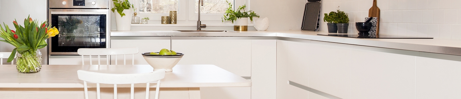 ידיות לדלתות מטבח ורהיטים מבית PORTALINE | בלורן ייבוא ושיווק פרזול